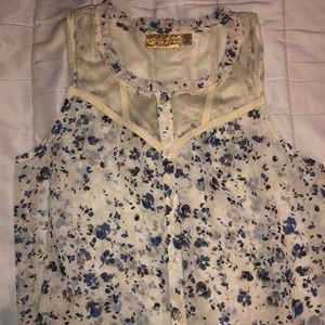 Floral blouse tank